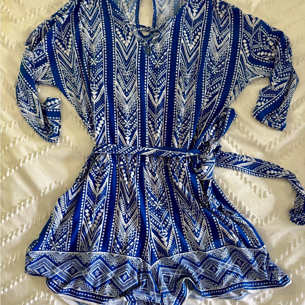 Market & Spruce Blue & White Long sleeve Romper Petite XS